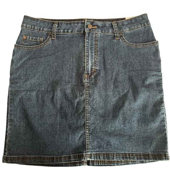 Lee Women's Classic Blue Midi Skort - Picture 4 of 12